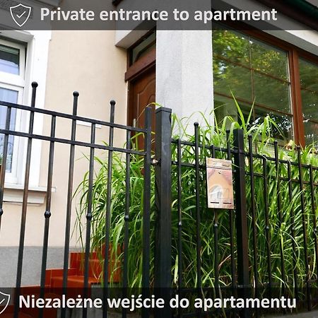 Chill Apartment Danzica Esterno foto